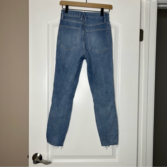 Good American good waist skinny jeans size 26 light wash distressed - Picture 5 of 10